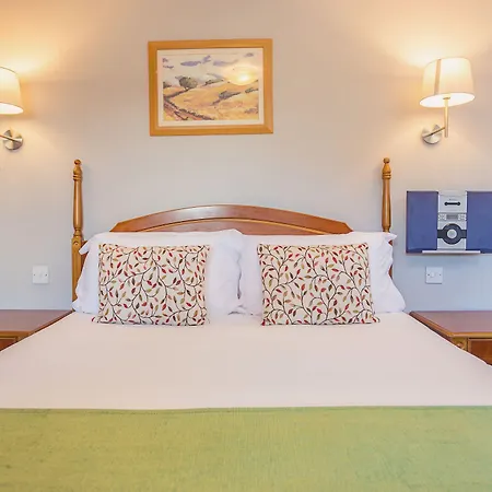 亚比小屋酒店 4*