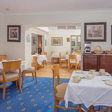 Abbey Guest house