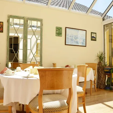 Abbey Pensionat Cill Airne